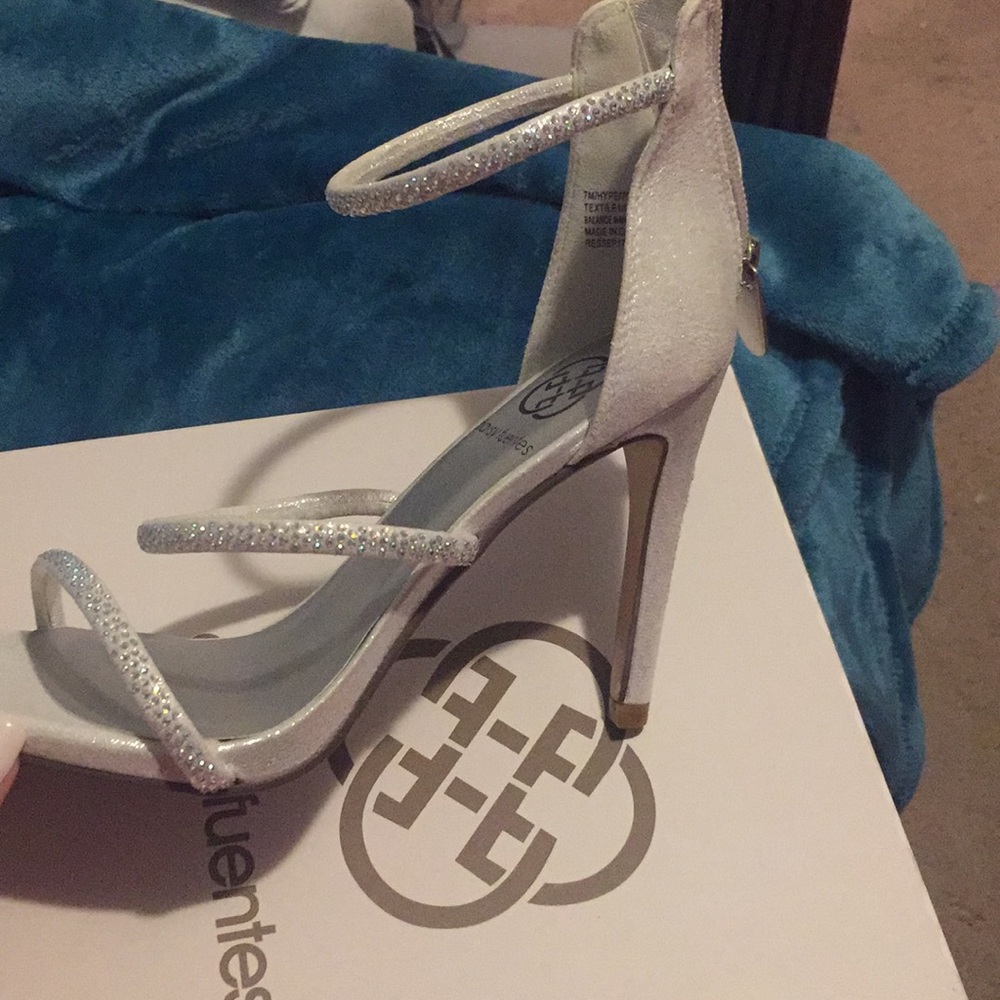 Brand new heels! - Picture 4 of 5